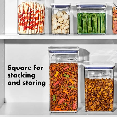 OXO Good Grips Pet POP Container – 4.4 Qt/4.2 L with Scoop