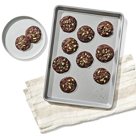 Non-Stick Pro Clear Coated Half Sheet Pan