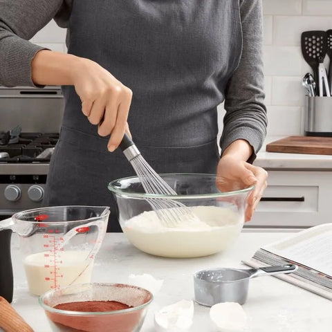 11" Whisk