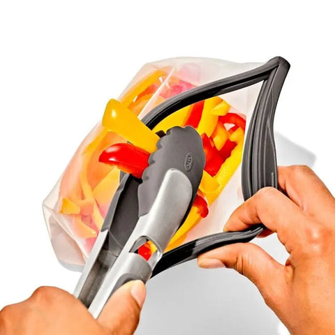 Outdoor Silicone Reusable Sandwich Bag (28 oz)