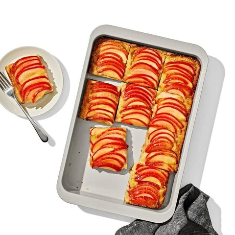 Non-Stick Pro Ceramic Coated Metal Bakeware 9" x 13" Cake Pan - Biscuit