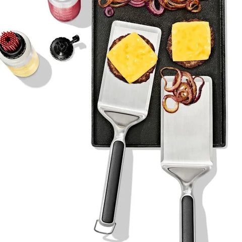OXO Outdoor Large Griddle Turner