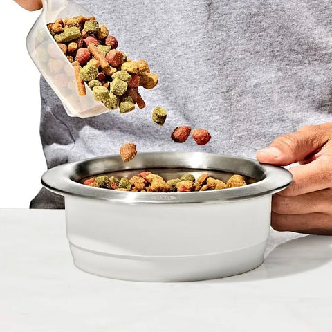 OXO Pet Nonslip Bowl - Medium, 2 Cups / 480 mL